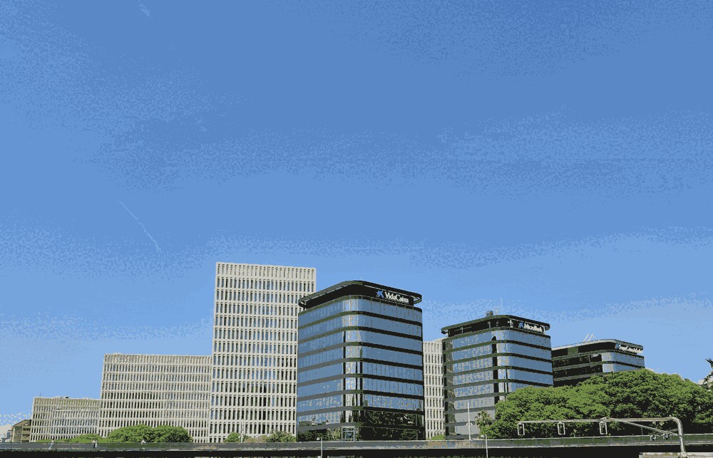 Montjuic, Zona franca, Sants